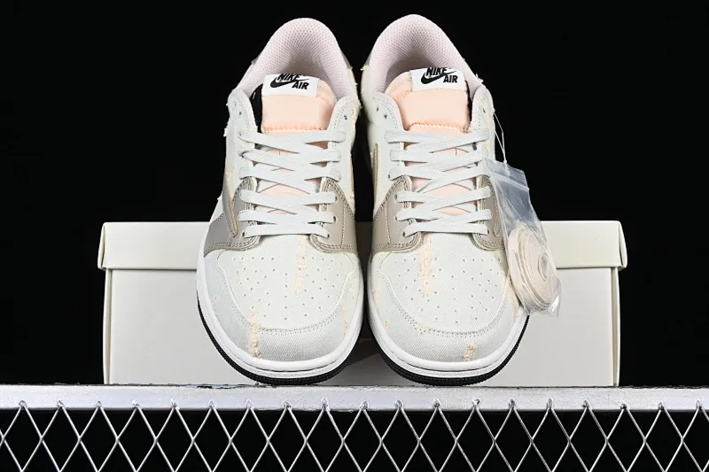 All categories Air Jordan Jordan series basketball shoes Air Jordan 1 Low Travis Scott x Air Jordan 1 Low OG AJ1 Joe 1 joint overhead hook DM7866-815